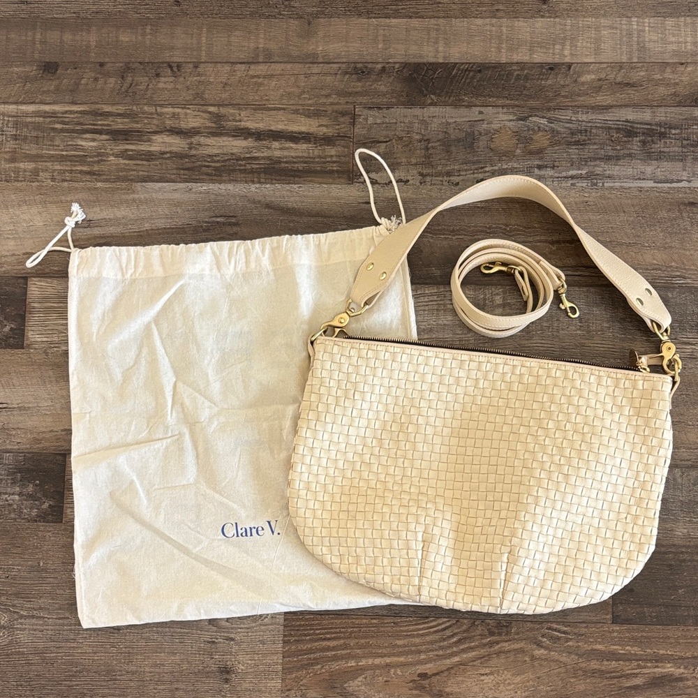 Clare V Cream Moyen Messenger Woven Leather Crossbody with Detachable Strap